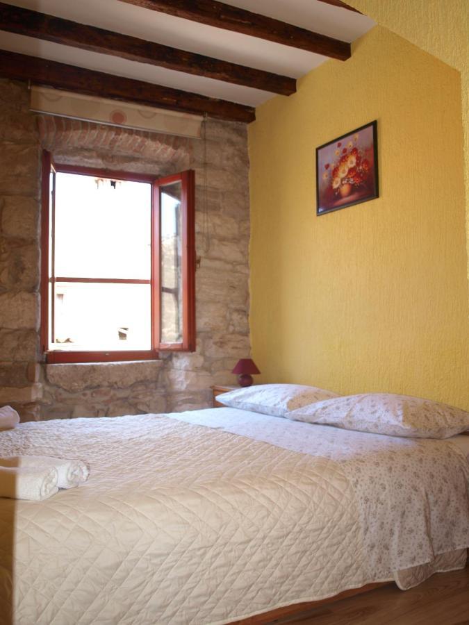Apartment 52 Rovigno Esterno foto